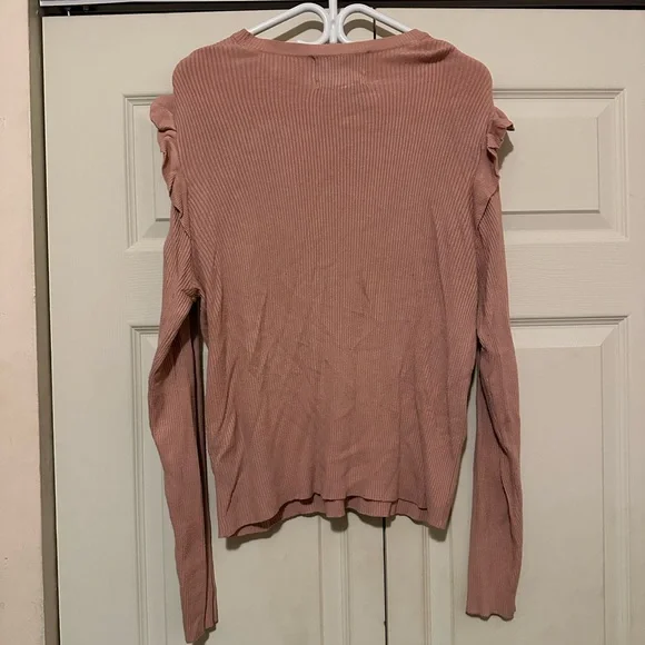 Pink top - Picture 4 of 5